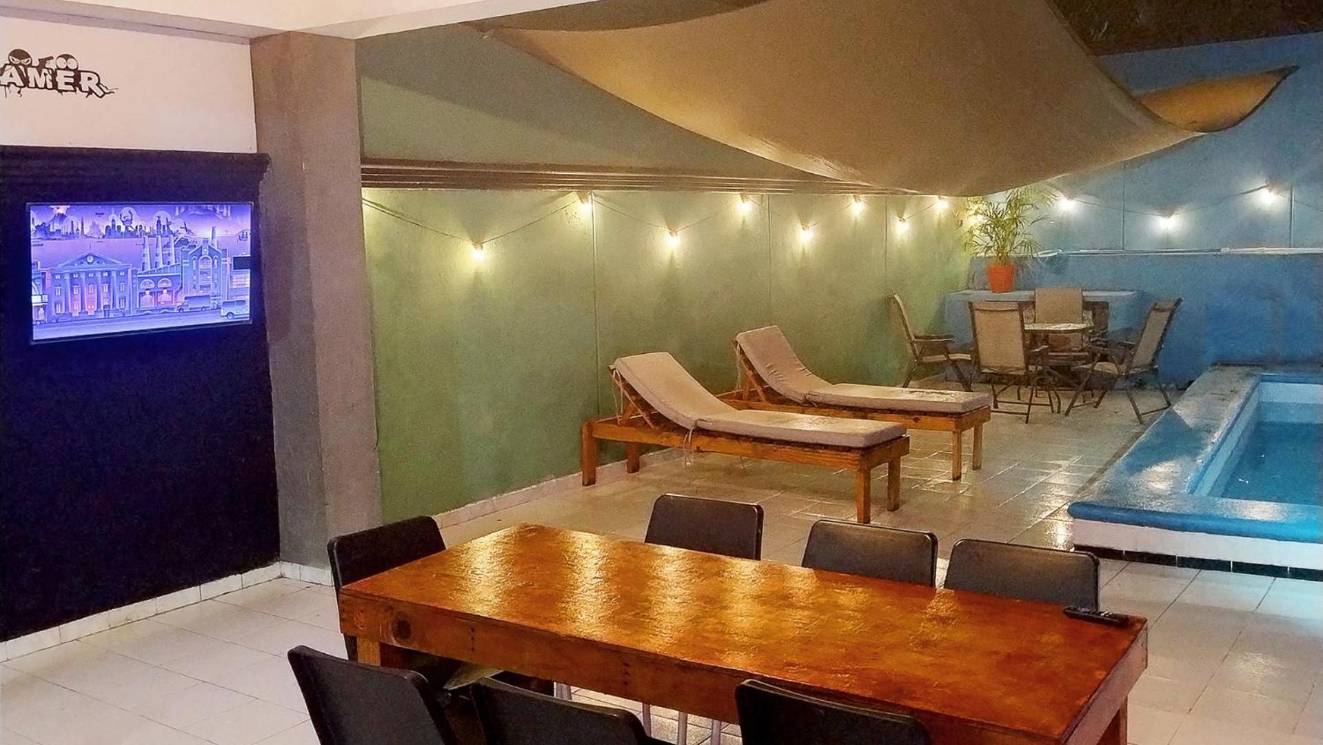 Spanglish Hostel Вальядолид Экстерьер фото
